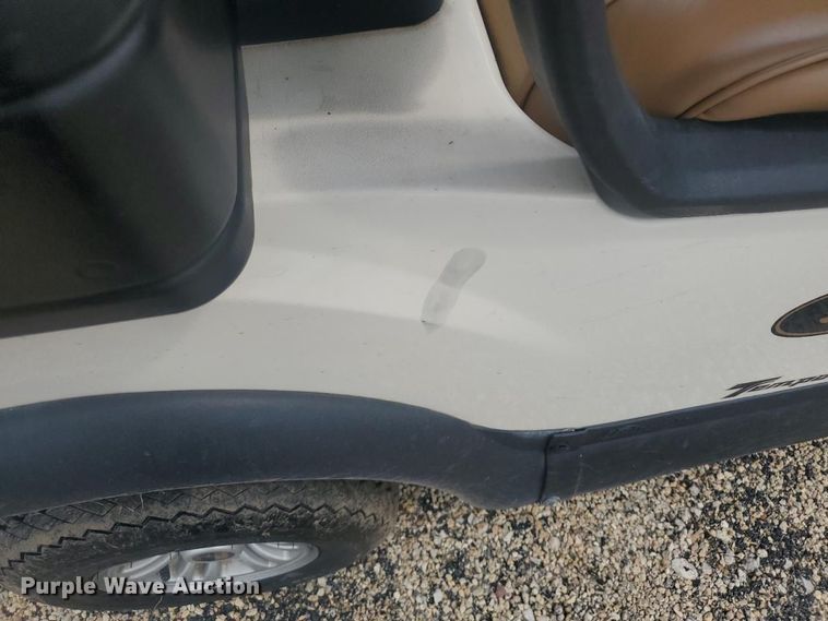 image for item YA0935 2022 Club Car Tempo Connect golf cart