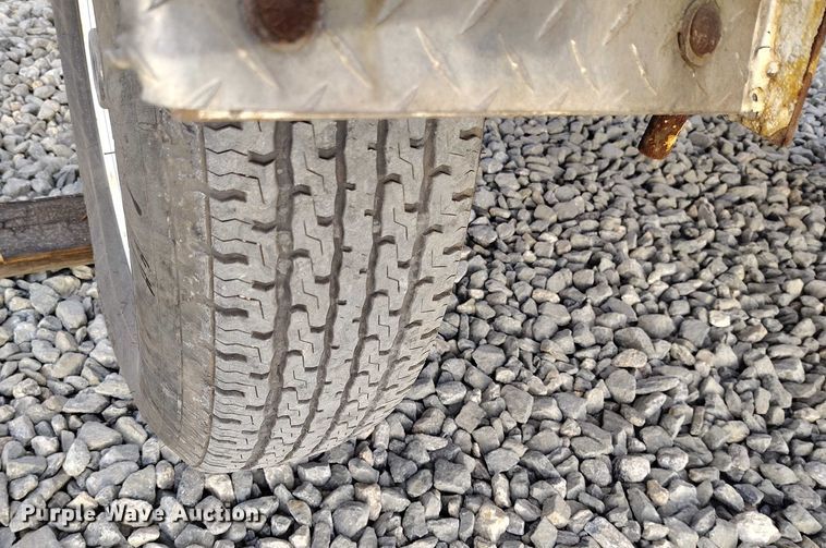 image for item YA1588 2017 Bandit 200UC wood chipper