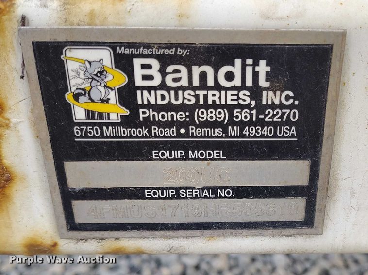 image for item YA1588 2017 Bandit 200UC wood chipper