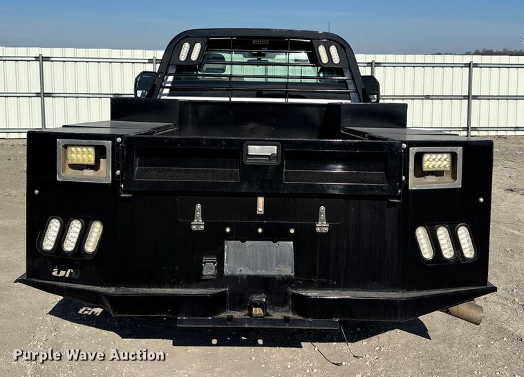image for item YA1681 2019 Ford F350 Super Duty XL flatbed pickup truck