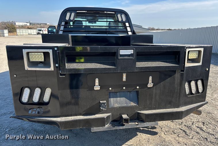 image for item YA1681 2019 Ford F350 Super Duty XL flatbed pickup truck