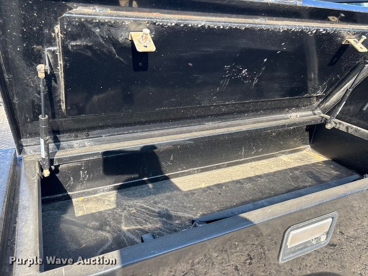 image for item YA1681 2019 Ford F350 Super Duty XL flatbed pickup truck