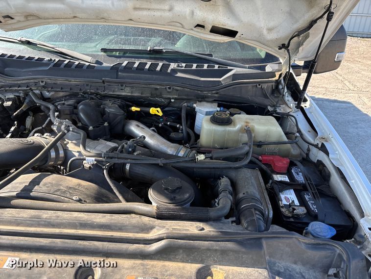 image for item YA1681 2019 Ford F350 Super Duty XL flatbed pickup truck