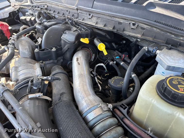 image for item YA1681 2019 Ford F350 Super Duty XL flatbed pickup truck