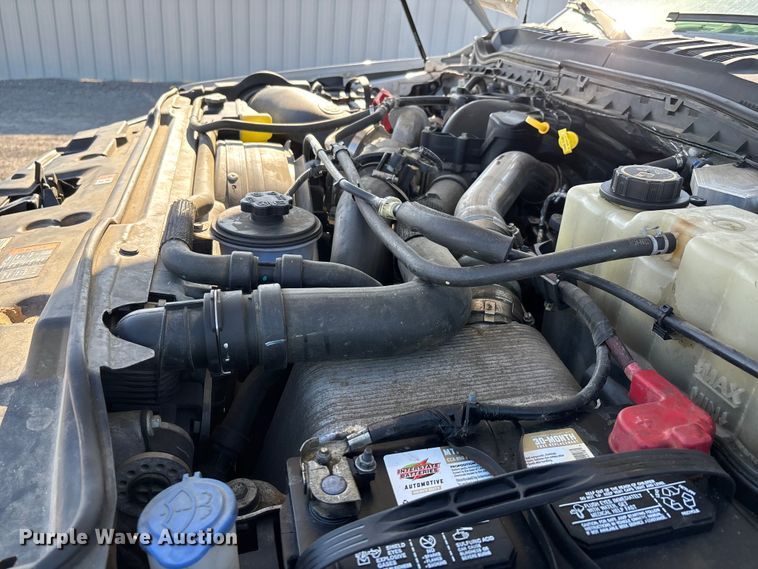 image for item YA1681 2019 Ford F350 Super Duty XL flatbed pickup truck