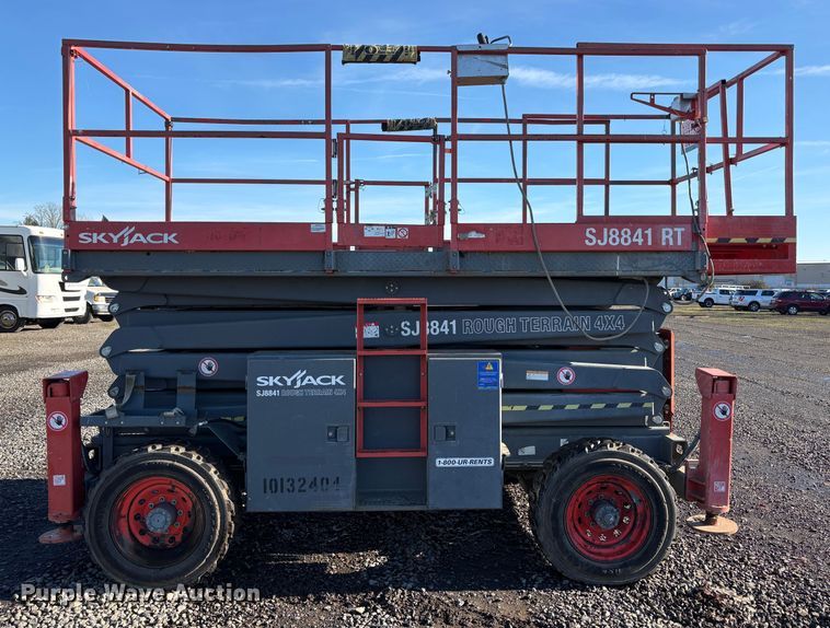 image for item YA1747 SkyJack SJ8841 RT scissor lift