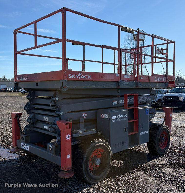 image for item YA1747 SkyJack SJ8841 RT scissor lift