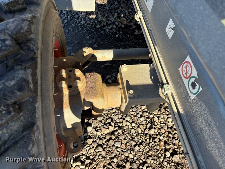 image for item YA1747 SkyJack SJ8841 RT scissor lift