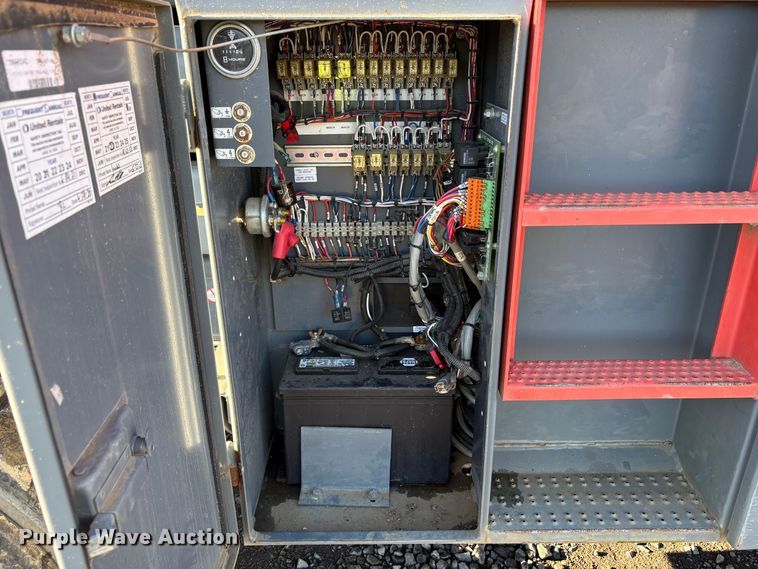 image for item YA1747 SkyJack SJ8841 RT scissor lift