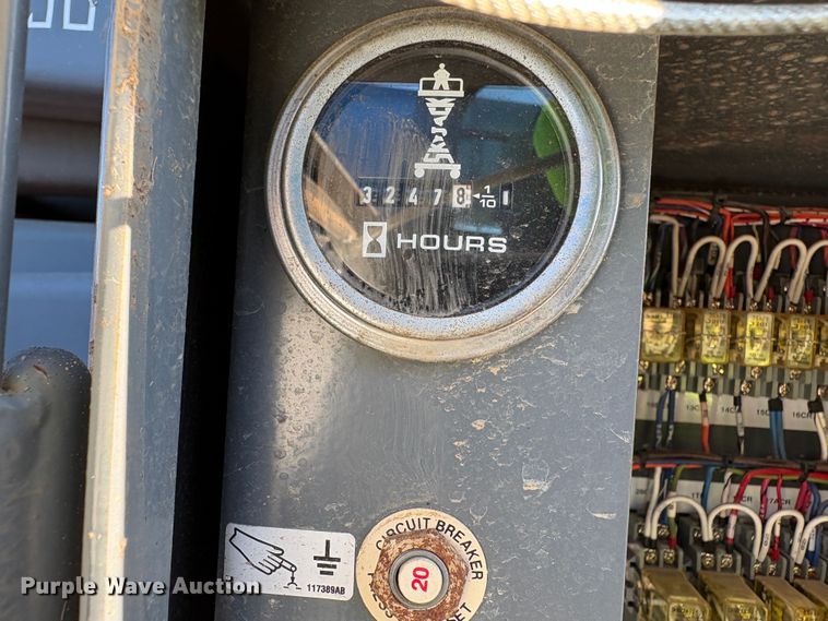 image for item YA1747 SkyJack SJ8841 RT scissor lift