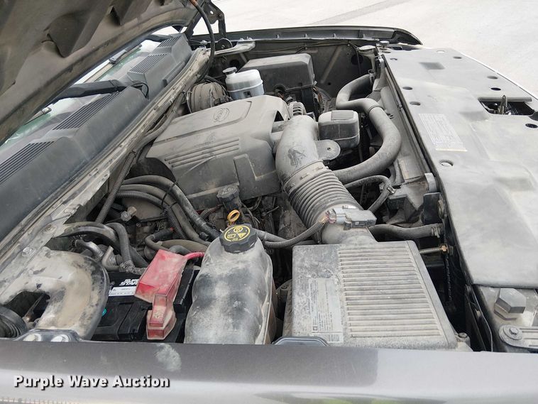 image for item YA1772 2011 Chevrolet Silverado 1500 Crew Cab pickup truck