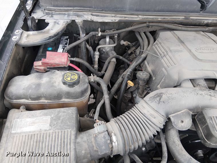 image for item YA1772 2011 Chevrolet Silverado 1500 Crew Cab pickup truck