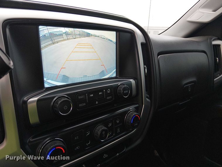 image for item YA1773 2017 GMC Sierra Crew Cab pickup truck