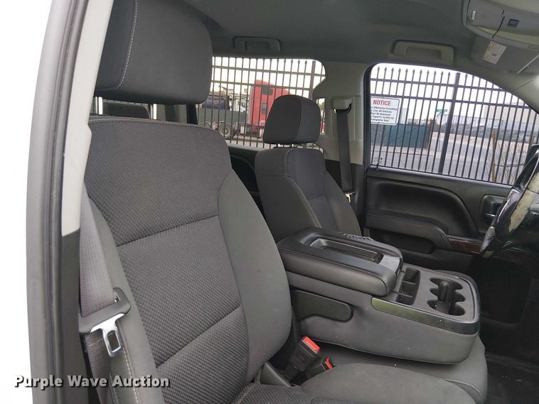 image for item YA1773 2017 GMC Sierra Crew Cab pickup truck