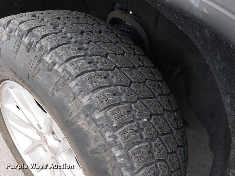 image for item YA1773 2017 GMC Sierra Crew Cab pickup truck