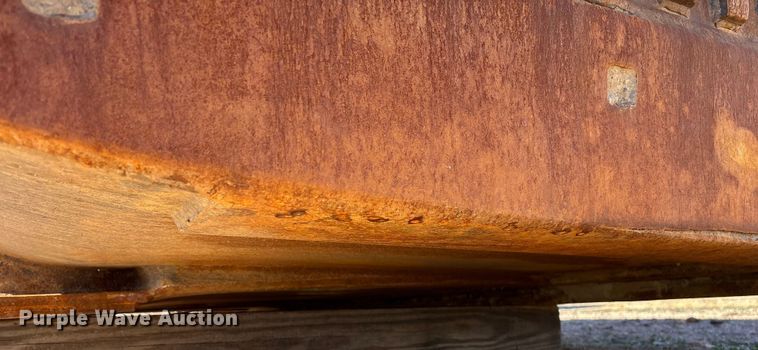 image for item DH8746 Rockland 1200 wheel loader bucket