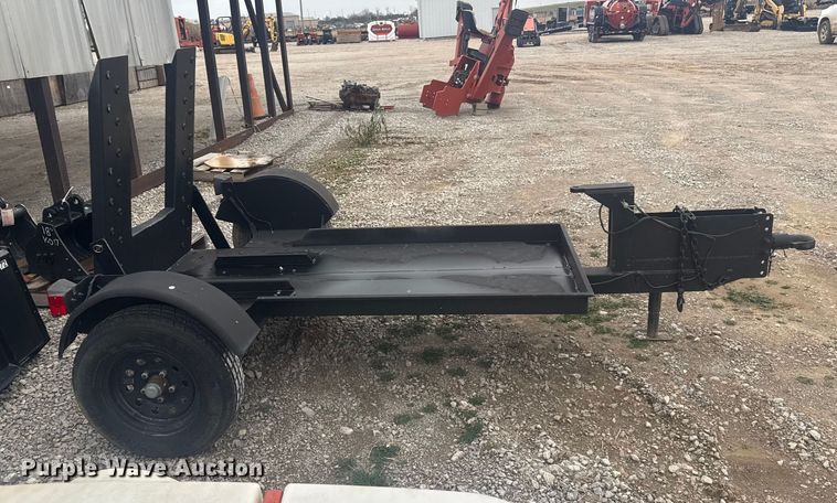 image for item DQ4166 2013 Rayco utility trailer