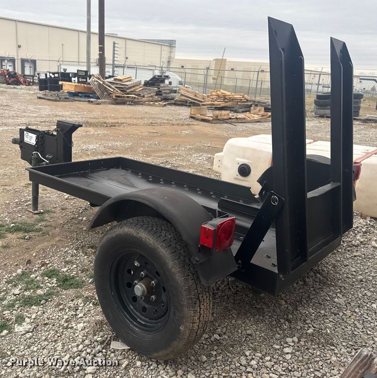 image for item DQ4166 2013 Rayco utility trailer