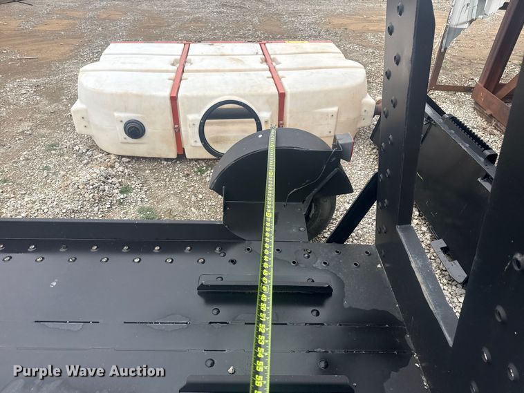 image for item DQ4166 2013 Rayco utility trailer