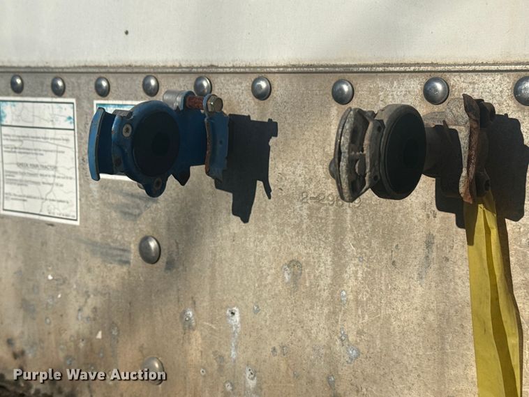 image for item DQ4194 1999 Wilson Trailer Co. DWH400 grain trailer