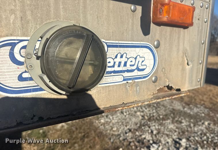 image for item DQ4194 1999 Wilson Trailer Co. DWH400 grain trailer