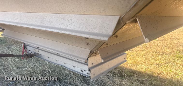 image for item DQ4194 1999 Wilson Trailer Co. DWH400 grain trailer