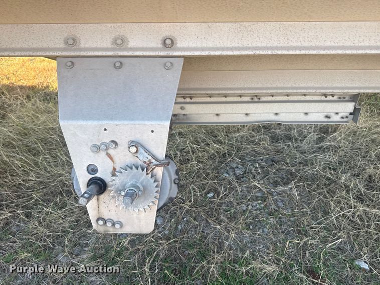 image for item DQ4194 1999 Wilson Trailer Co. DWH400 grain trailer