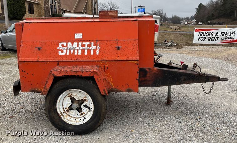 image for item DR2837 Smith 100 air compressor