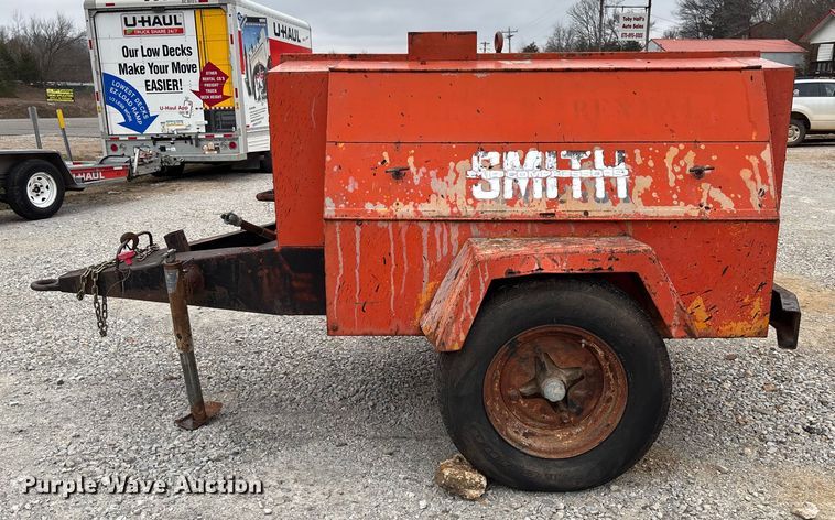 image for item DR2837 Smith 100 air compressor