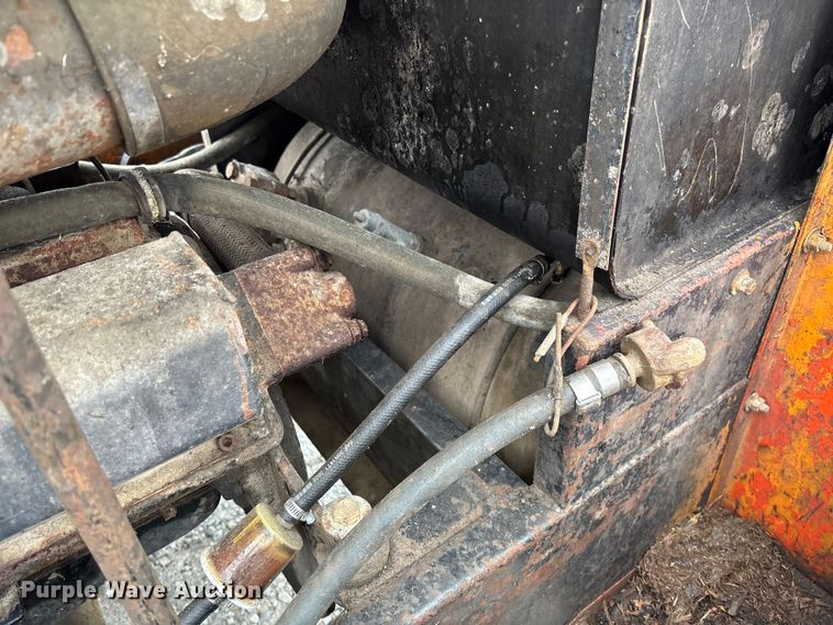 image for item DR2837 Smith 100 air compressor