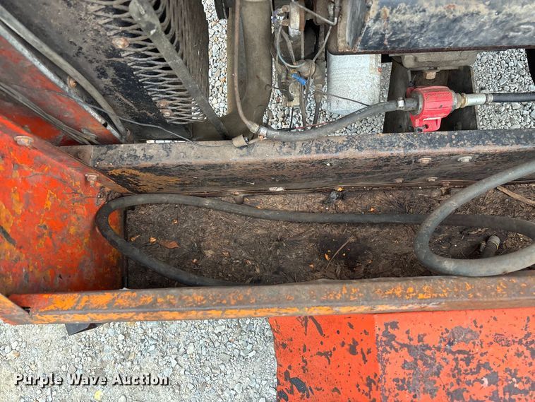 image for item DR2837 Smith 100 air compressor