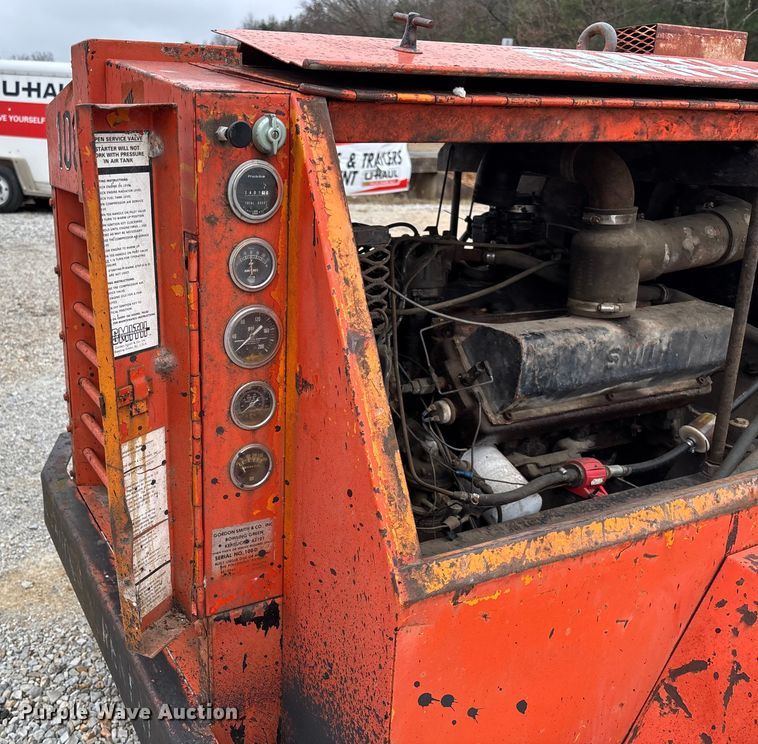 image for item DR2837 Smith 100 air compressor