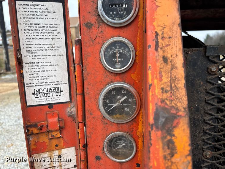 image for item DR2837 Smith 100 air compressor