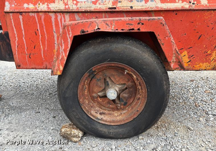 image for item DR2837 Smith 100 air compressor