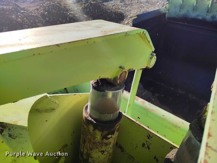 image for item DT0830 Terex 39LOT conventional scraper 