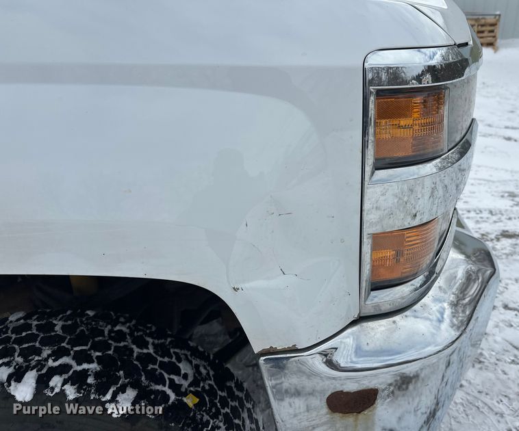 image for item DT6497 2017 Chevrolet Silverado 2500HD utility bed pickup truck