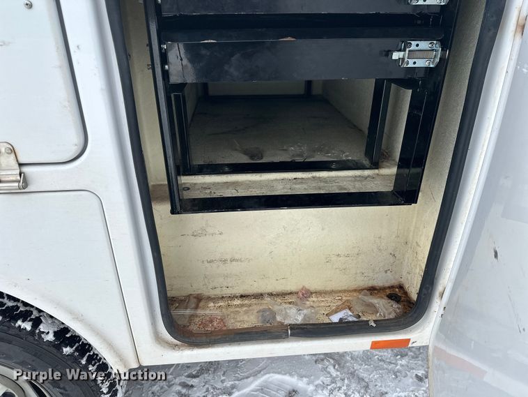 image for item DT6497 2017 Chevrolet Silverado 2500HD utility bed pickup truck