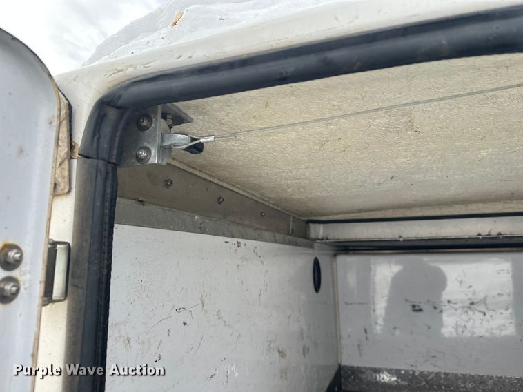 image for item DT6497 2017 Chevrolet Silverado 2500HD utility bed pickup truck