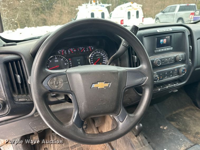 image for item DT6497 2017 Chevrolet Silverado 2500HD utility bed pickup truck