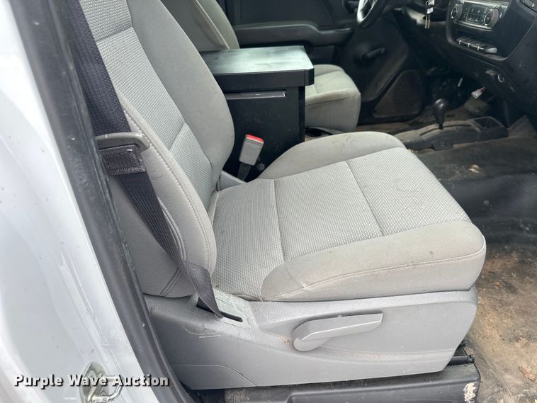 image for item DT6497 2017 Chevrolet Silverado 2500HD utility bed pickup truck