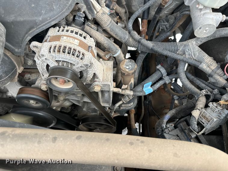 image for item DT6497 2017 Chevrolet Silverado 2500HD utility bed pickup truck