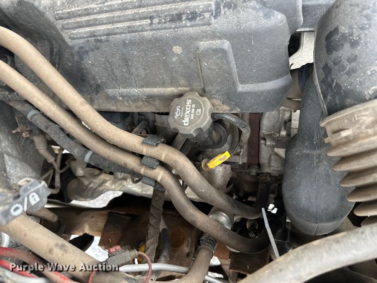 image for item DT6497 2017 Chevrolet Silverado 2500HD utility bed pickup truck