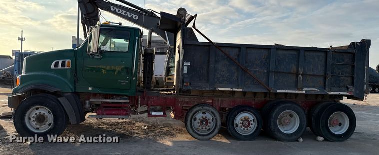 image for item DT6559 2008 Sterling L-Line dump truck