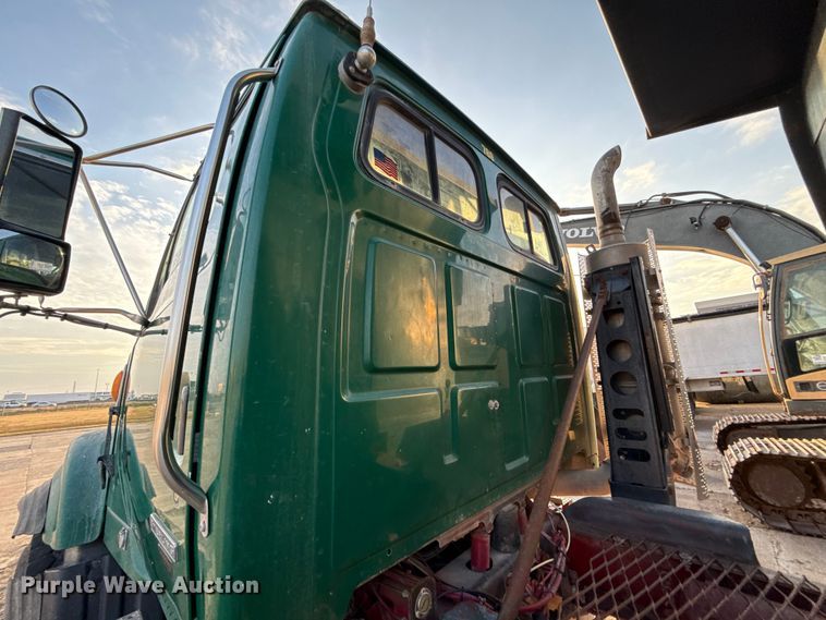 image for item DT6559 2008 Sterling L-Line dump truck