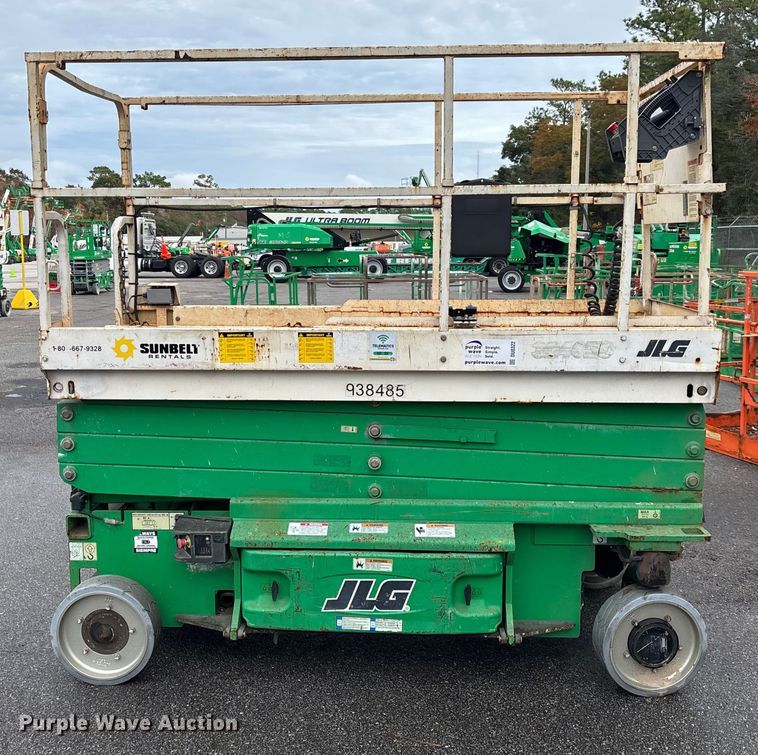 image for item DU0322 2017 JLG 2646ES scissor lift