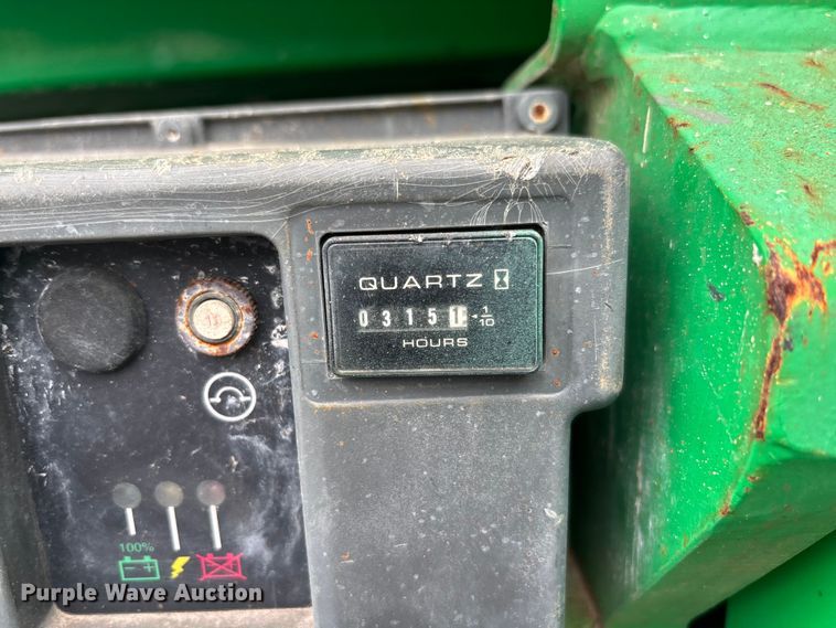 image for item DU0322 2017 JLG 2646ES scissor lift