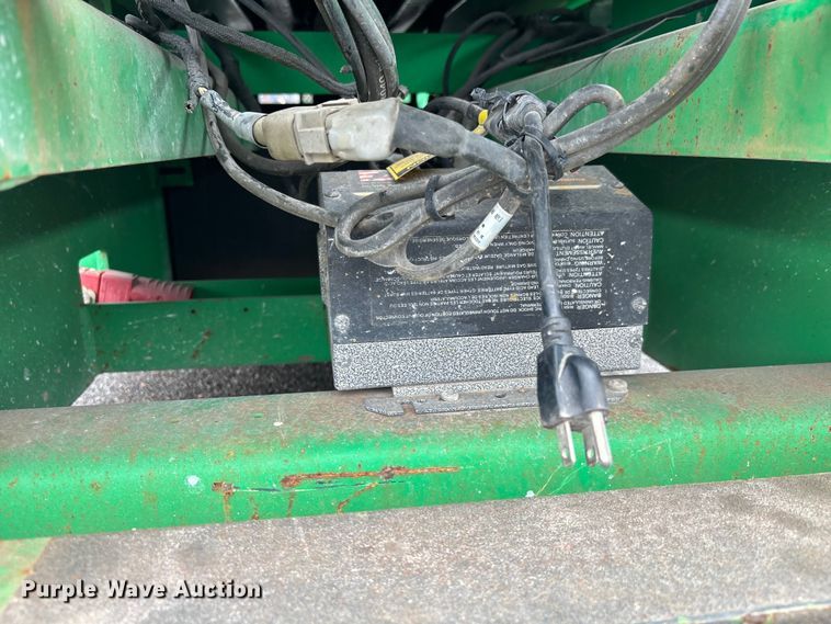 image for item DU0322 2017 JLG 2646ES scissor lift