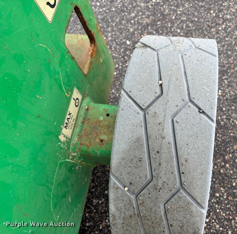 image for item DU0322 2017 JLG 2646ES scissor lift