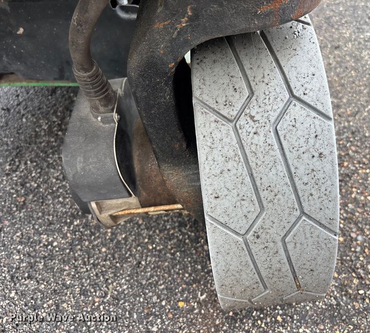 image for item DU0322 2017 JLG 2646ES scissor lift