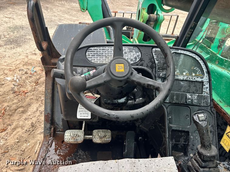 image for item DU0323 2019 JCB 510-56 F telehandler